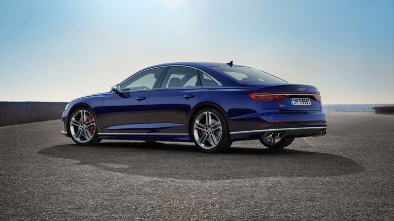Illustration for article titled The 2020 Audi A8 Gets Two Engine Options You'll Actually Want To Spend Oodles Of Money On